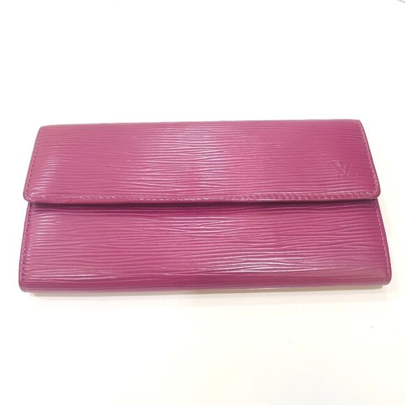 LOUIS VUITTON Purple Leather Wallet - Picture 1 of 11